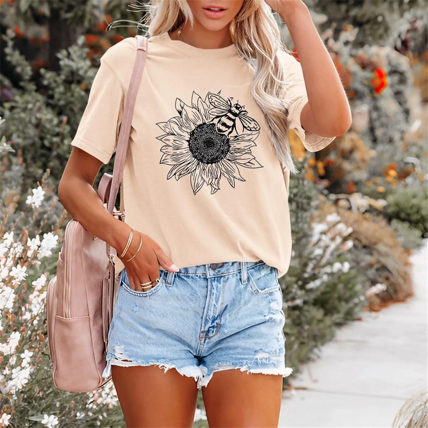 Women's Summer Sunflower T Shirt Cute Flower Graphic Loose Tees Crew Neck Short Sleeve Casual Tops
