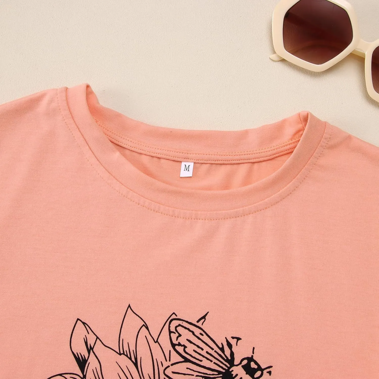 Women's Summer Sunflower T Shirt Cute Flower Graphic Loose Tees Crew Neck Short Sleeve Casual Tops